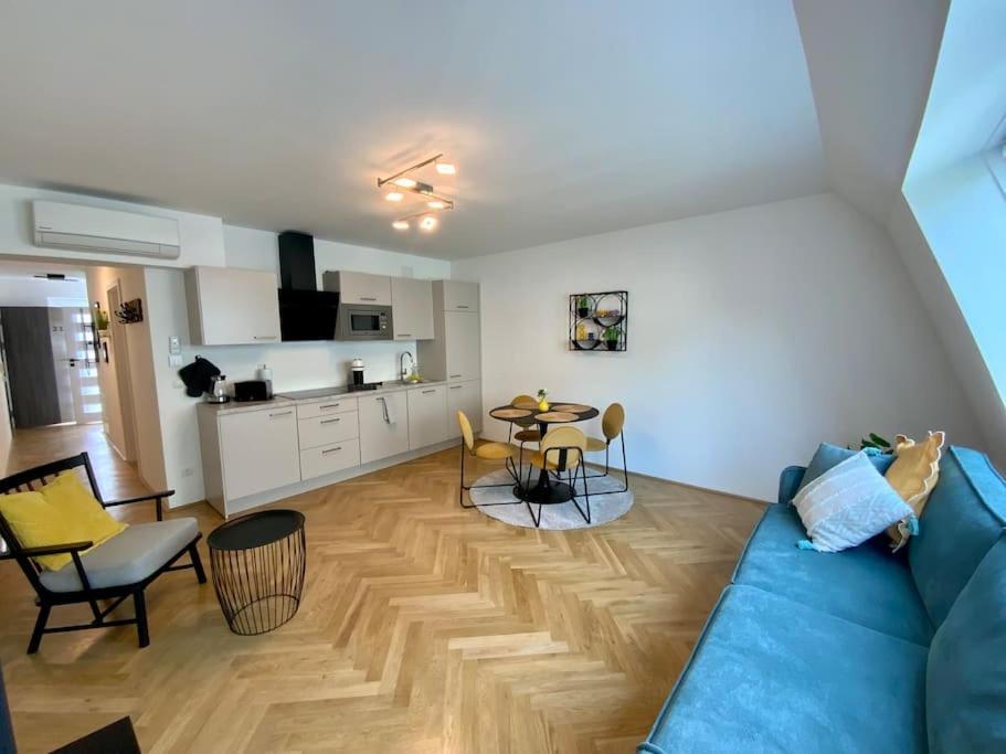 Freshly Renovated Apartment In Trendy Area L Hg21 Wien Exteriör bild